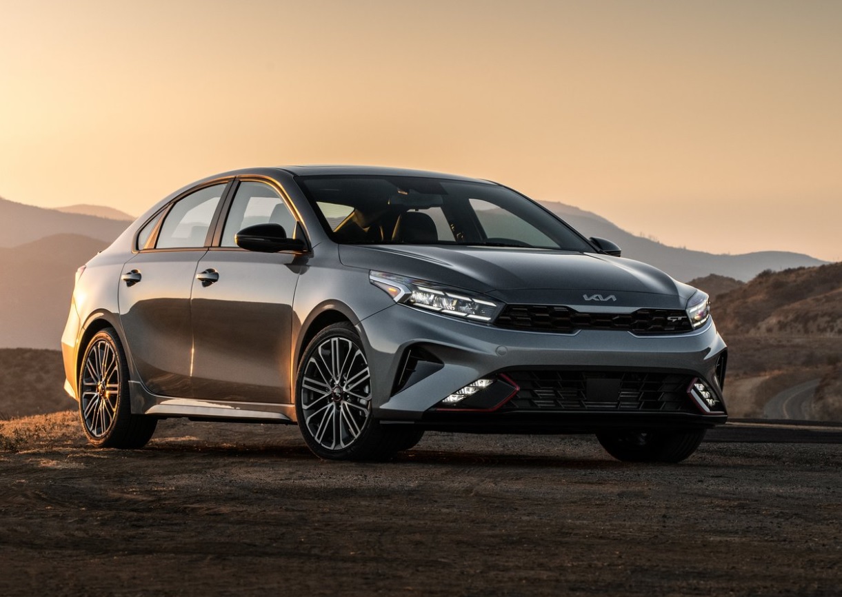 2022 Kia Cerato Sedan 1.6 MPI (128 HP) Elegance AT Teknik Özellikler, Ölçüler ve Bagaj Hacmi