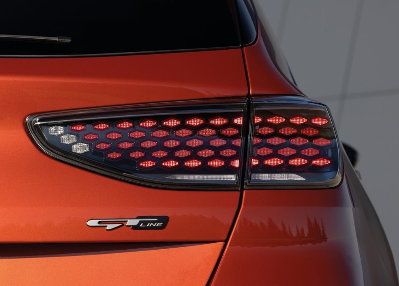 2022 Kia Ceed Hatchback 5 Kapı 1.6 Dizel (136 HP) Cool DCT Teknik Özellikler, Ölçüler ve Bagaj Hacmi