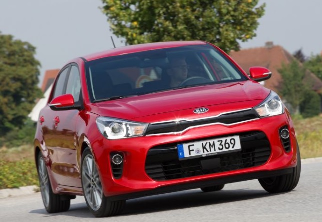 2018 Kia Rio 1.4 Elegance Karşılaştırması