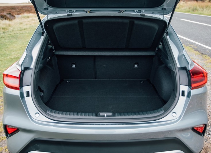 2021 Kia XCeed SUV 1.6 (136 HP) Prestige Design Pack DCT Teknik Özellikler, Ölçüler ve Bagaj Hacmi