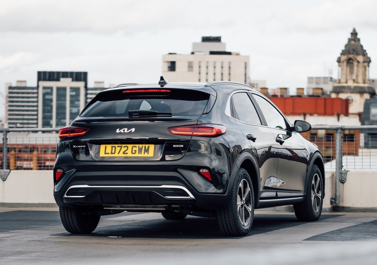 2025 Kia XCeed SUV 1.5 TGDI (140 HP) Elegance DCT Teknik Özellikler, Ölçüler ve Bagaj Hacmi