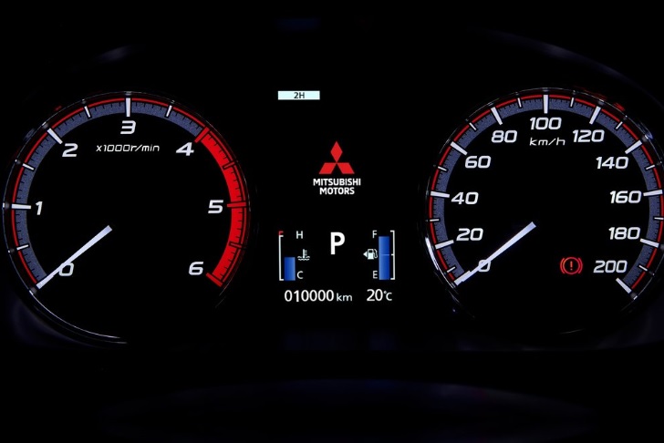 2021 Mitsubishi L200 2.2 4x4 150 HP Premium AT Teknik Özellikleri, Yakıt Tüketimi
