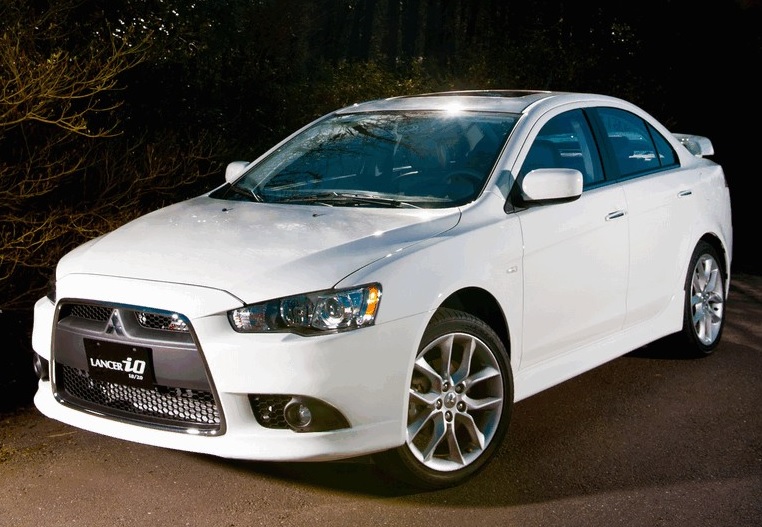 2015 Mitsubishi Lancer Sedan 1.6 (117 HP) Invite AT Teknik Özellikler, Ölçüler ve Bagaj Hacmi