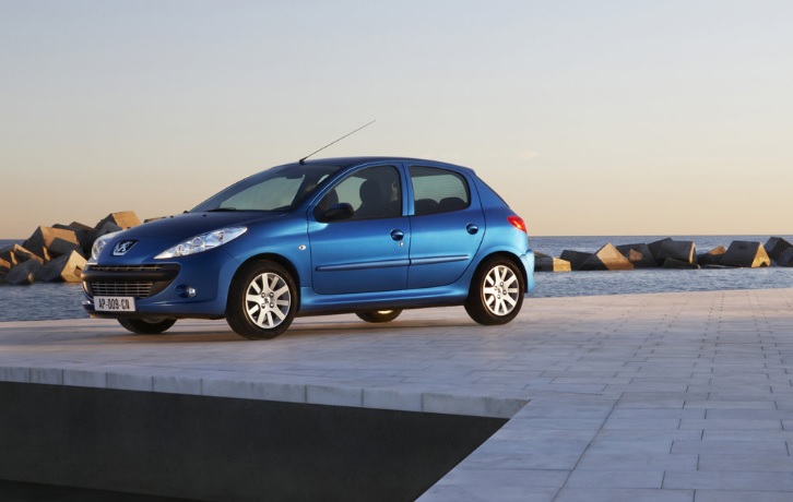 2011 Peugeot 206 Plus 1.4 75 HP Comfort Manuel Teknik Özellikleri, Yakıt Tüketimi