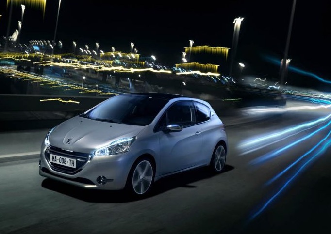 2015 Peugeot 208 Hatchback 5 Kapı 1.2 PureTech (110 HP) Allure EAT6 Teknik Özellikler, Ölçüler ve Bagaj Hacmi