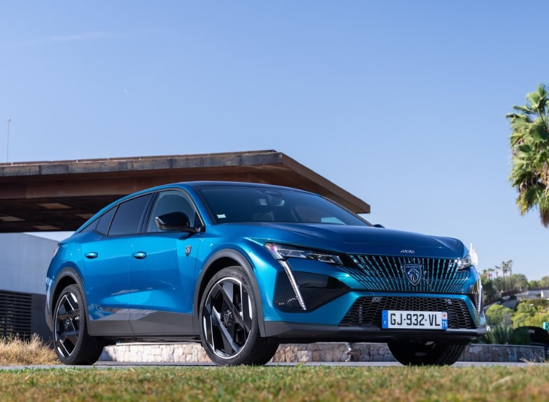 2023 Peugeot 408 SUV 1.2 PureTech (130 HP) GT EAT Özellikleri - arabavs.com