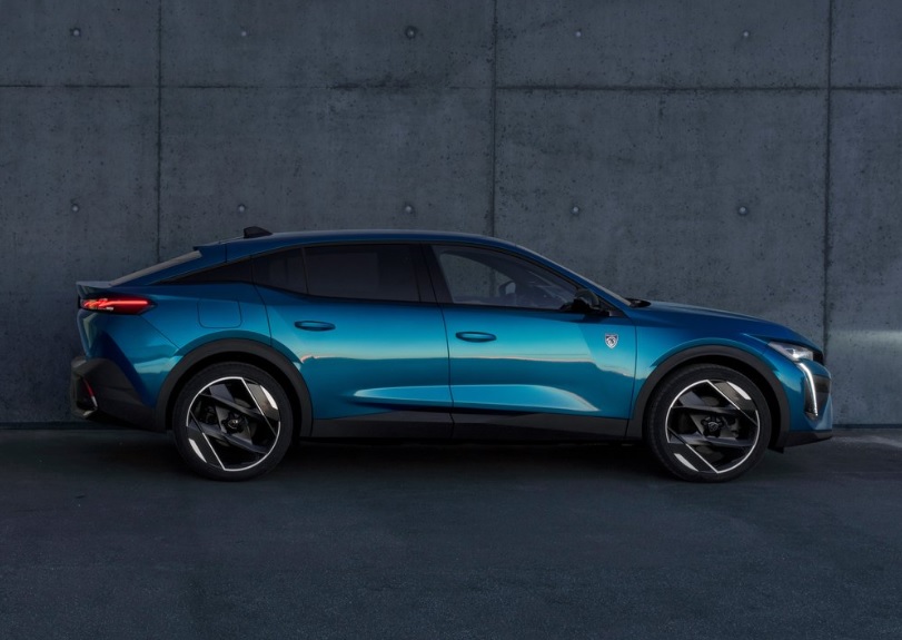 2023 Peugeot 408 SUV 1.2 PureTech (130 HP) GT EAT Özellikleri - arabavs.com