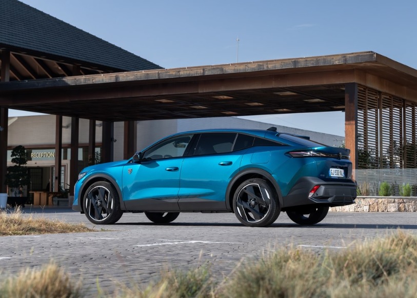 2023 Peugeot 408 SUV 1.2 PureTech (130 HP) GT EAT Özellikleri - arabavs.com