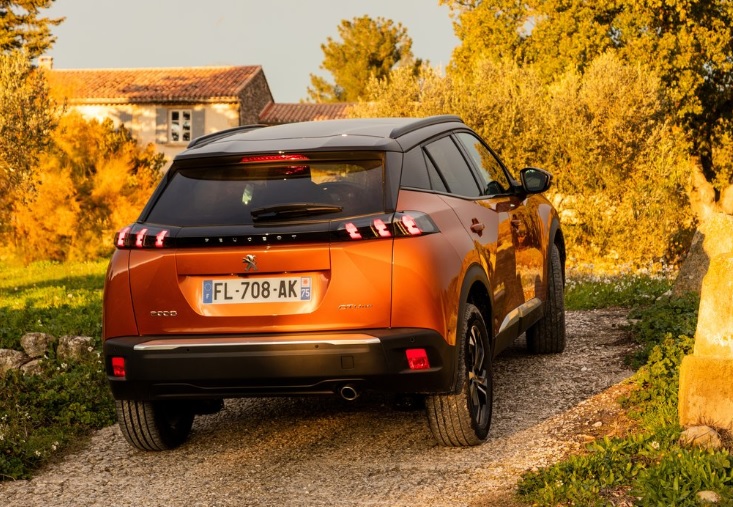 2022 Peugeot 2008 SUV 1.2 PureTech (130 HP) Active Sky Pack EAT8 Teknik Özellikler, Ölçüler ve Bagaj Hacmi