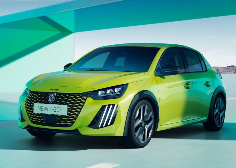 2024 Peugeot 208 1.2 PureTech Allure Karşılaştırması