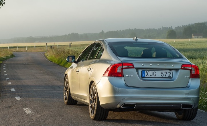 2017 Volvo S60 Sedan 1.5 T3 (152 HP) Dynamic Edition Geartronic Teknik Özellikler, Ölçüler ve Bagaj Hacmi