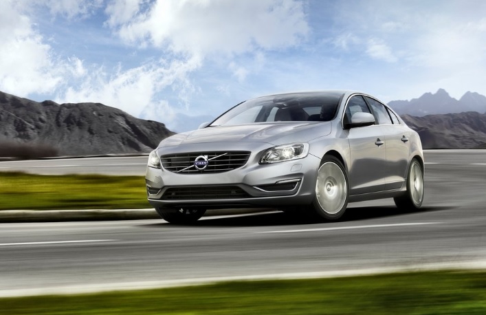 2017 Volvo S60 1.5 T3 Advance Karşılaştırması