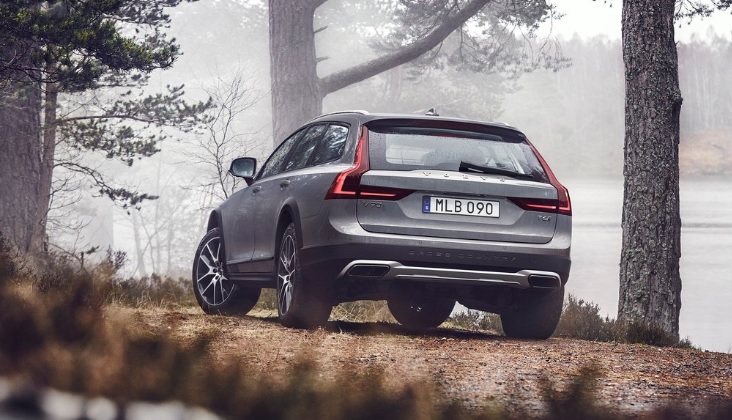 2020 Volvo V90 SUV 2.0 D5 AWD (235 HP) Cross Country Pro Geartronic Teknik Özellikler, Ölçüler ve Bagaj Hacmi