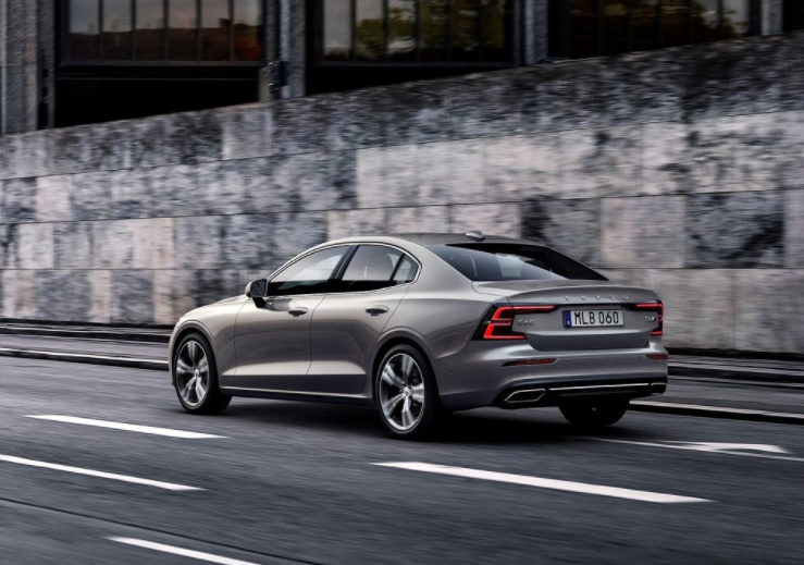 2021 Volvo S60 Sedan 2.0 B5 (250 HP) Inscription Plus Geartronic Teknik Özellikler, Ölçüler ve Bagaj Hacmi