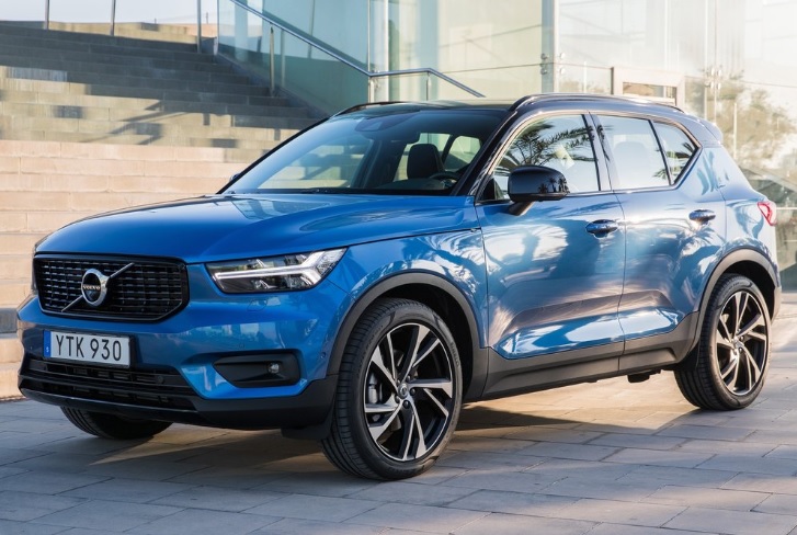 2020 Volvo XC40 SUV 2.0 T4 AWD (190 HP) R-Design Geartronic Teknik Özellikler, Ölçüler ve Bagaj Hacmi