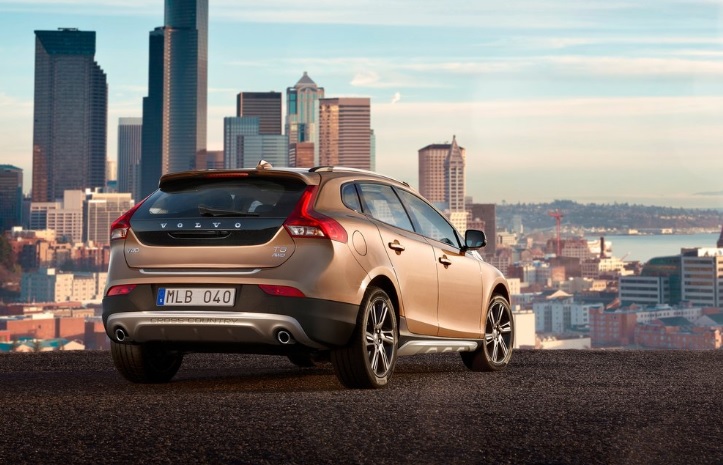 2016 Volvo V40 Cross Country Crossover 2.0 D4 (190 HP) Advance Geartronic Teknik Özellikler, Ölçüler ve Bagaj Hacmi