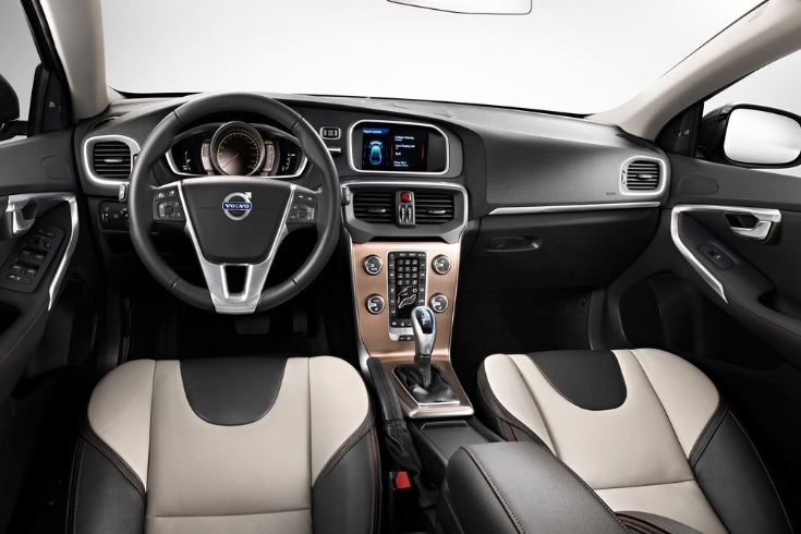 2016 Volvo V40 Cross Country Crossover 2.0 D4 (190 HP) Advance Geartronic Teknik Özellikler, Ölçüler ve Bagaj Hacmi