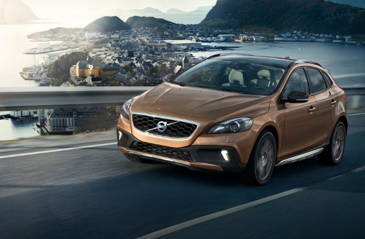 2016 Volvo V40 Cross Country Crossover 2.0 T5 AWD (245 HP) Advance Geartronic Teknik Özellikler, Ölçüler ve Bagaj Hacmi