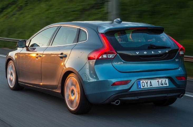 2019 Volvo V40 1.5 T3 152 HP Inscription GearTronic Teknik Özellikleri, Yakıt Tüketimi