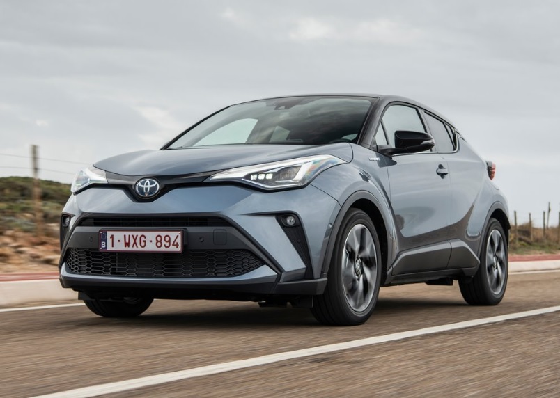 2023 Toyota C-HR 1.8 Hybrid 98 HP Passion X-Pack e-CVT Teknik Özellikleri, Yakıt Tüketimi