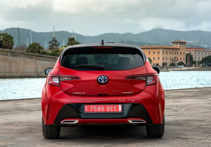 2022 Toyota Corolla HB Hatchback 5 Kapı 1.2 Turbo (116 HP) Dream X-Pack Multidrive S Teknik Özellikler, Ölçüler ve Bagaj Hacmi