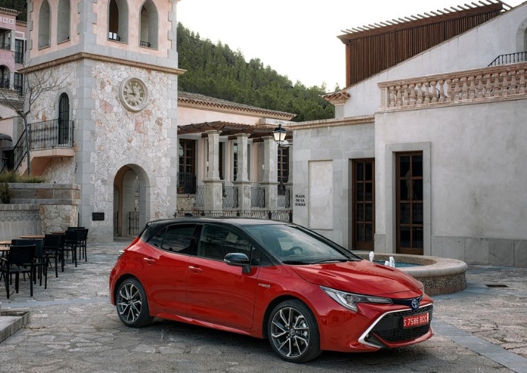 2022 Toyota Corolla HB Hatchback 5 Kapı 1.8 Hybrid (98 HP) Dream e-CVT Teknik Özellikler, Ölçüler ve Bagaj Hacmi