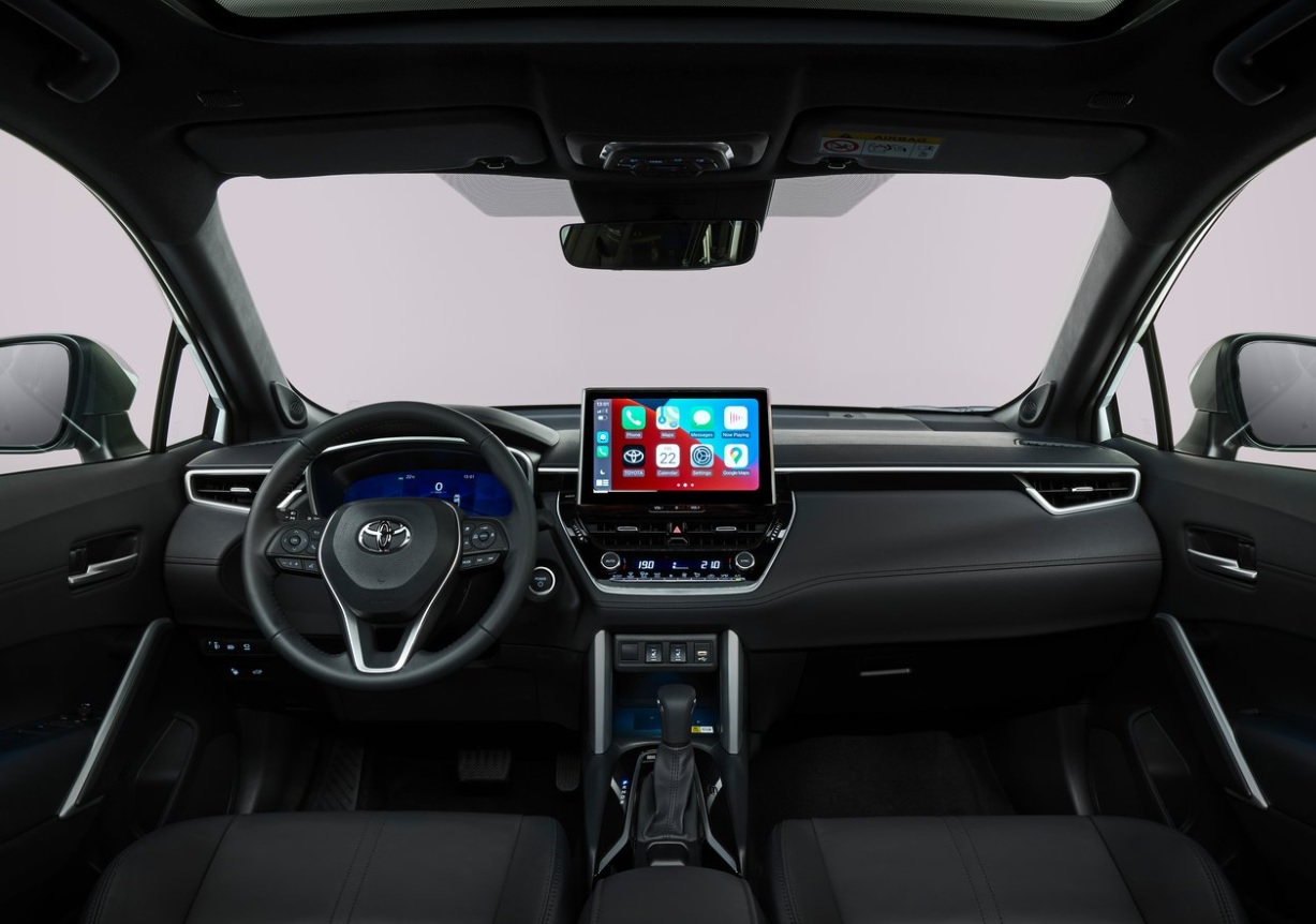 2023 Toyota Corolla Cross 1.8 Hybrid 140 HP Passion e-CVT Teknik Özellikleri, Yakıt Tüketimi