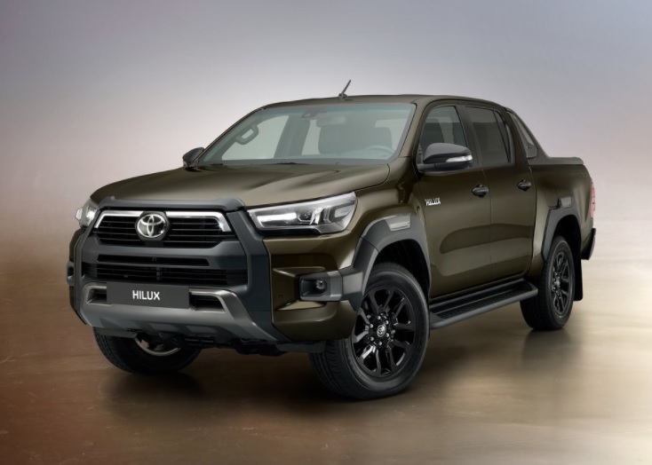 2022 Toyota Hilux 2.4 150 HP Adventure AT Teknik Özellikleri, Yakıt Tüketimi