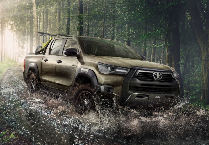 2022 Toyota Hilux 2.4 150 HP Invincible AT Teknik Özellikleri, Yakıt Tüketimi