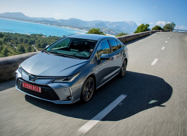 2019 Toyota Corolla 1.8 98 HP Dream e-CVT Teknik Özellikleri, Yakıt Tüketimi