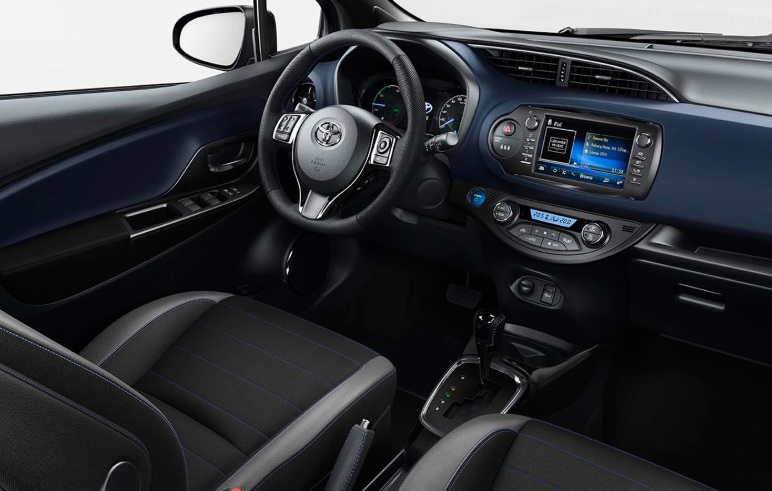 2020 Toyota Yaris 1.5 100 HP Spirit e-CVT Teknik Özellikleri, Yakıt Tüketimi