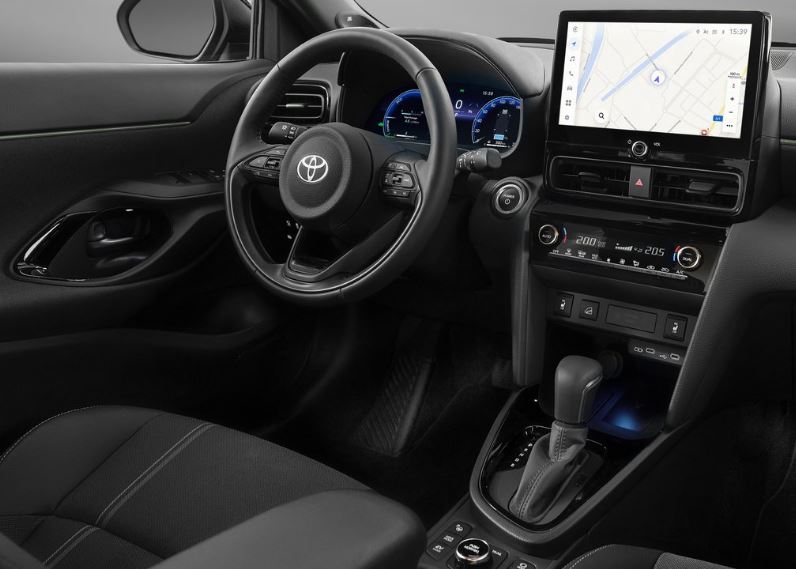 2026 Toyota Yaris Cross 1.5 Hybrid 130 HP Flame X-Pack e-CVT Teknik Özellikleri, Yakıt Tüketimi