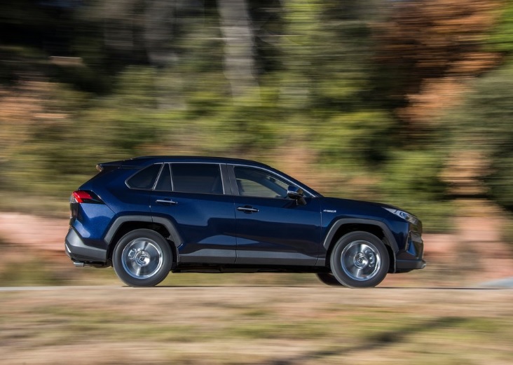 2020 Toyota RAV4 2.5 222 HP Passion e-CVT Teknik Özellikleri, Yakıt Tüketimi