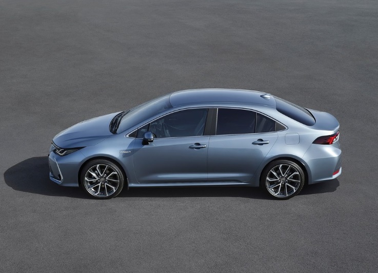 2021 Toyota Corolla Sedan 1.8 Hibrit (121 HP) Passion X-Pack e-CVT Teknik Özellikler, Ölçüler ve Bagaj Hacmi