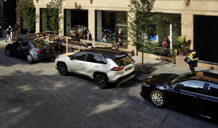 2019 Toyota RAV4 2.5 Passion Karşılaştırması