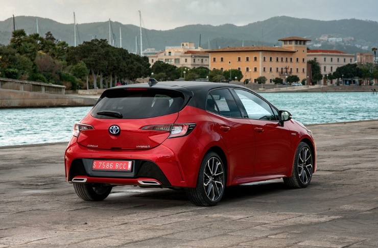 2022 Toyota Corolla HB Hatchback 5 Kapı 1.8 Hybrid (98 HP) Flame e-CVT Teknik Özellikler, Ölçüler ve Bagaj Hacmi