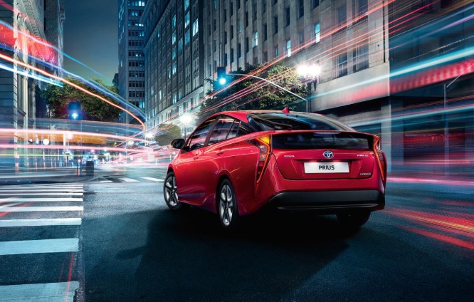 2018 Toyota Prius Sedan 1.8 (122 HP) Premium e-CVT Teknik Özellikler, Ölçüler ve Bagaj Hacmi
