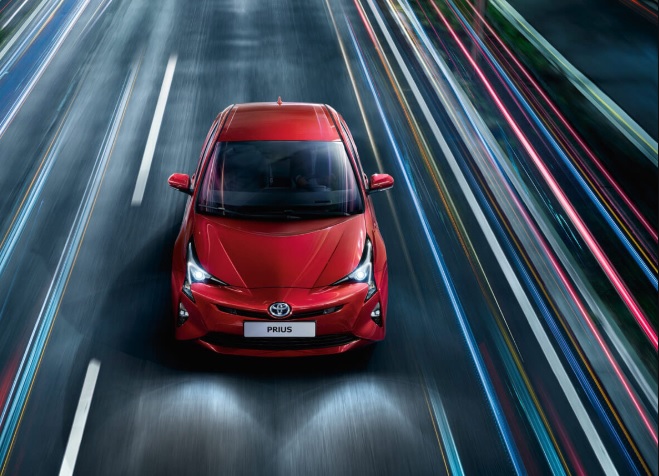 2018 Toyota Prius Sedan 1.8 (122 HP) Premium e-CVT Teknik Özellikler, Ölçüler ve Bagaj Hacmi