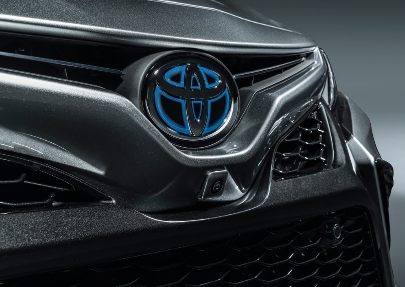 2022 Toyota Camry 2.5 Hybrid 218 HP Passion e-CVT Teknik Özellikleri, Yakıt Tüketimi