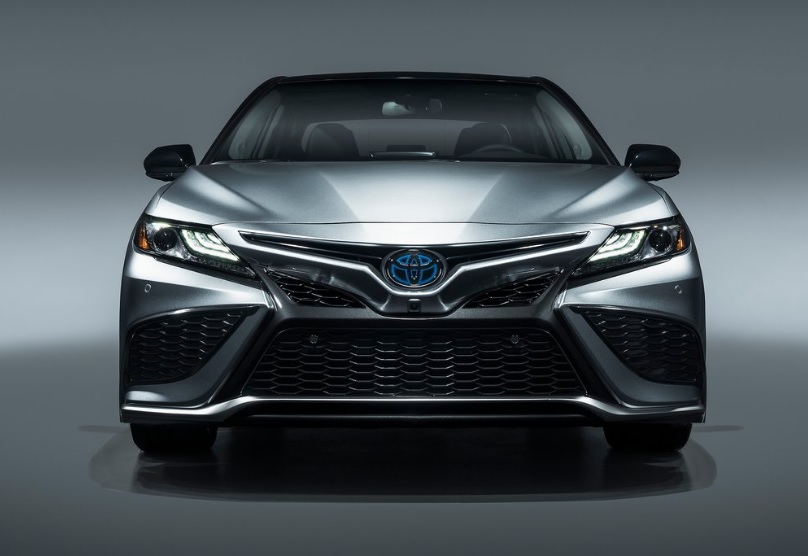 2022 Toyota Camry 2.5 Hybrid 218 HP Passion e-CVT Teknik Özellikleri, Yakıt Tüketimi