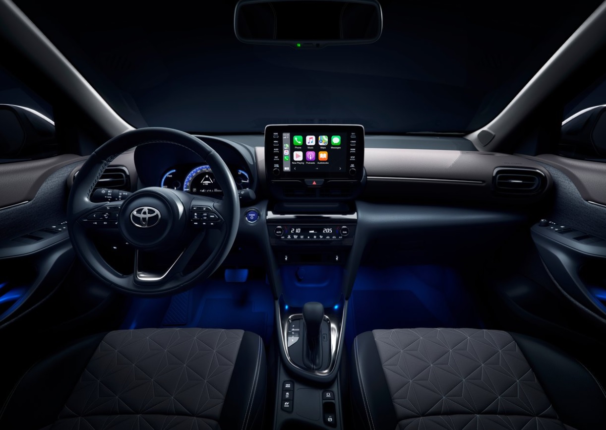 2022 Toyota Yaris Cross 1.5 Hybrid 92 HP Passion X-Pack e-CVT Teknik Özellikleri, Yakıt Tüketimi