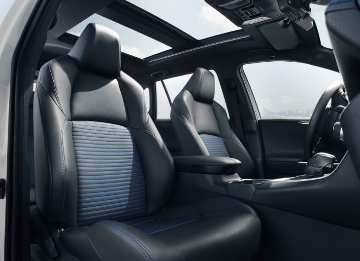 2022 Toyota RAV4 2.5 Hybrid Flame Karşılaştırması