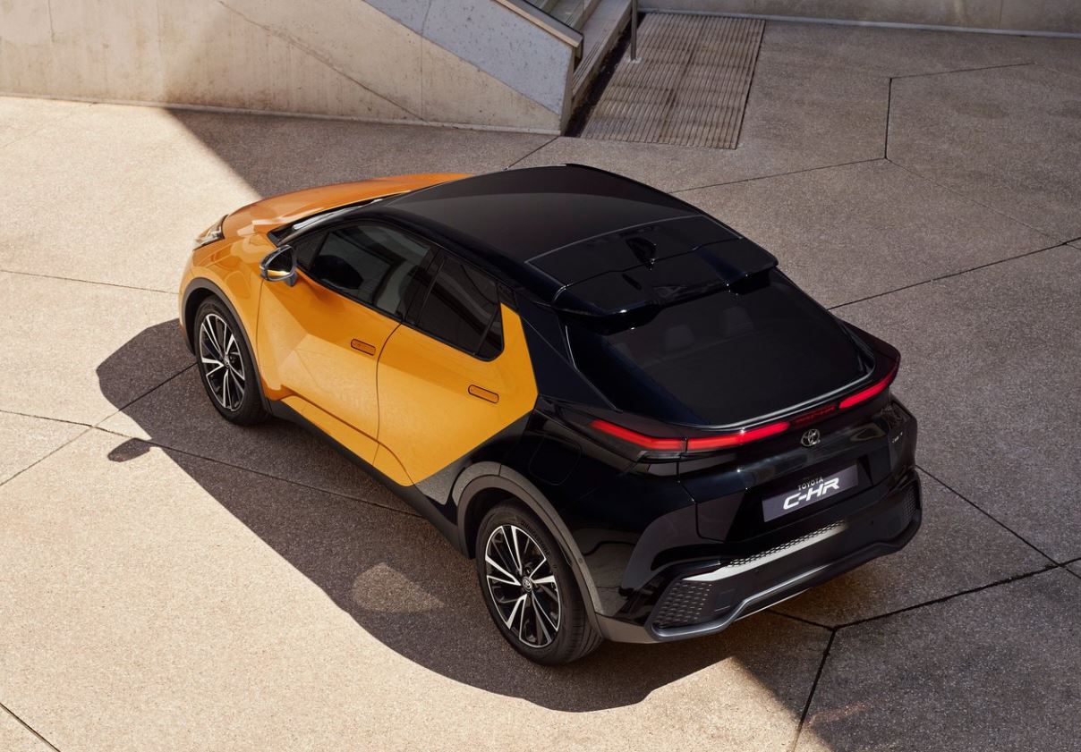 2026 Toyota C-HR 1.8 Hybrid 95 HP Flame e-CVT Teknik Özellikleri, Yakıt Tüketimi