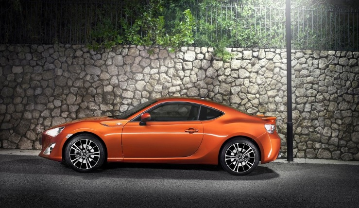 2016 Toyota GT 86 Coupe 2.0 (200 HP) GT Manuel Teknik Özellikler, Ölçüler ve Bagaj Hacmi