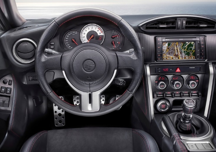 2016 Toyota GT 86 Coupe 2.0 (200 HP) GT Manuel Teknik Özellikler, Ölçüler ve Bagaj Hacmi