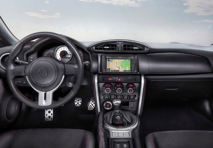 2016 Toyota GT 86 Coupe 2.0 (200 HP) GT Manuel Teknik Özellikler, Ölçüler ve Bagaj Hacmi