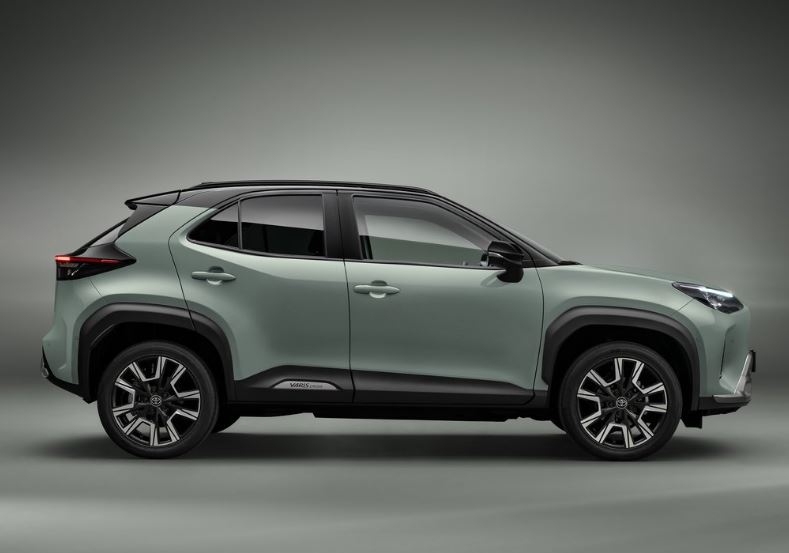 2025 Toyota Yaris Cross 1.5 Hybrid 130 HP Flame e-CVT Teknik Özellikleri, Yakıt Tüketimi
