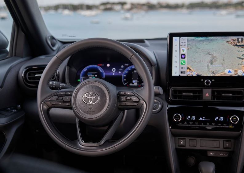 2025 Toyota Yaris Cross 1.5 Hybrid 130 HP Flame e-CVT Teknik Özellikleri, Yakıt Tüketimi