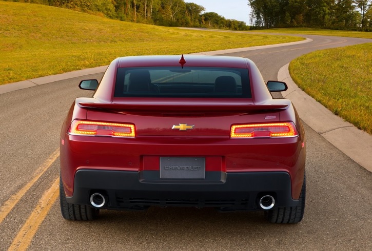 2014 Chevrolet Camaro Coupe 6.2 V8 (432 HP) SS Manuel Teknik Özellikler, Ölçüler ve Bagaj Hacmi