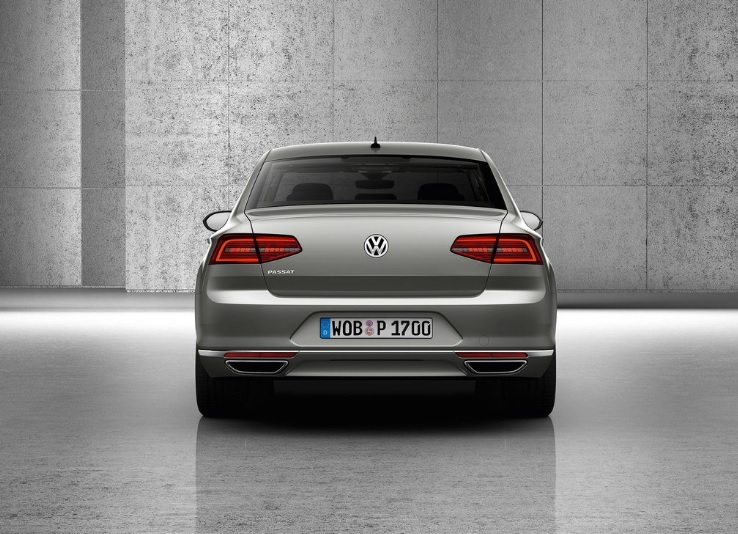 2015 Volkswagen Passat 1.6 TDI Comfortline Karşılaştırması